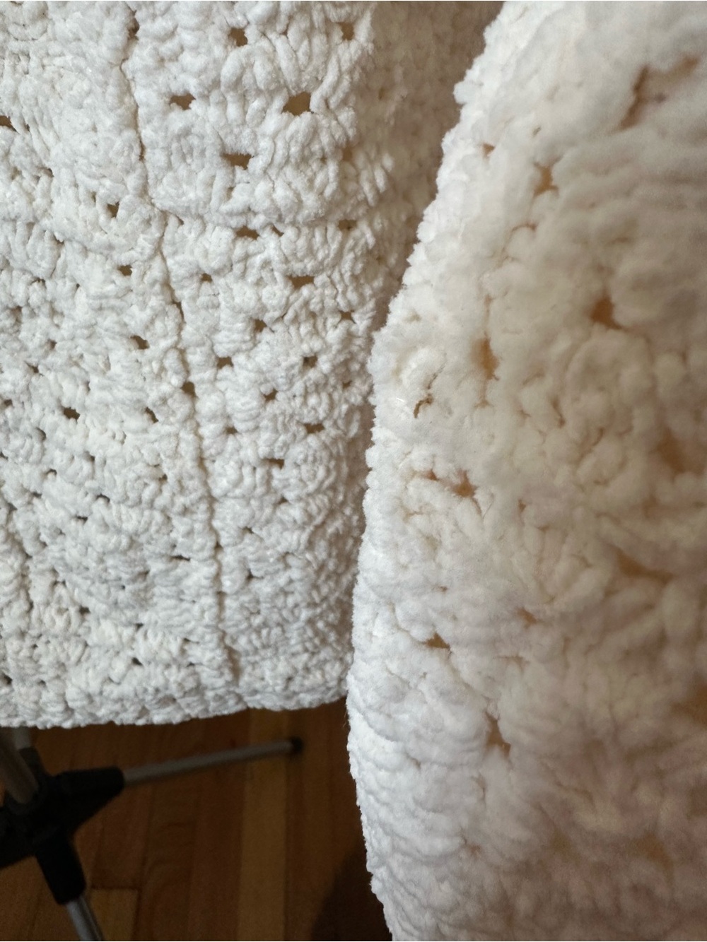 POL Cream Crochet Sweater - Picture 9 of 12